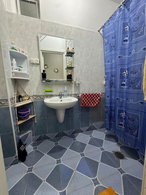 A 150m De La Plage, 5 Min Mall Et Tgv Apartment *